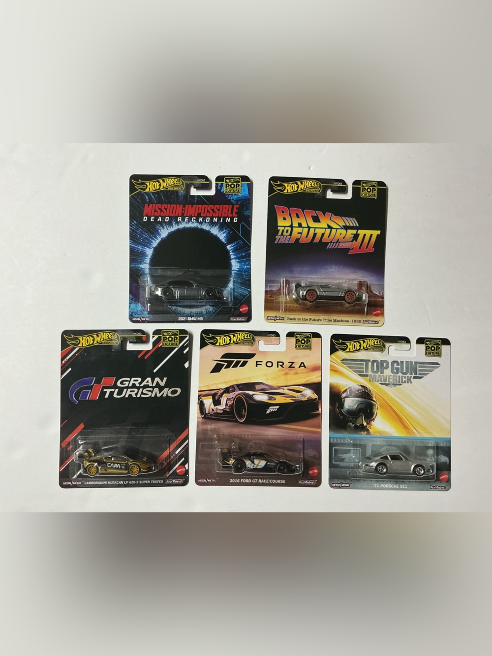 A lot of 5 premium hot wheels ( read description)